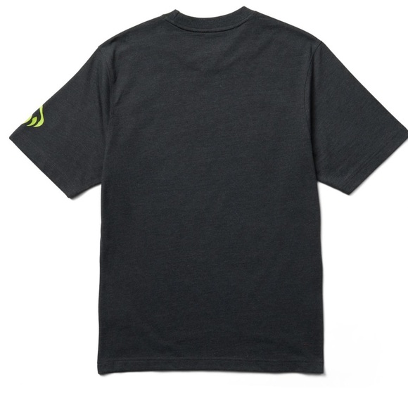 Men’s Wolverine Jersey Dark Charcoal/Yellow Green Logo Short Sleeve T-Shirt - Picture 9 of 10